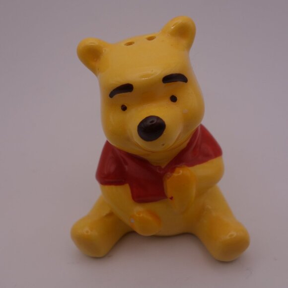 Disney Winnie the Pooh and "Hunny" Pot Ceramic Salt and Pepper Shakers - Picture 3 of 15